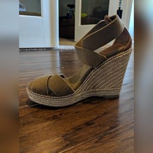 Tory Burch Wedges